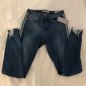 NWT ZARA RIBBON STRIPE STRETCHY MID RISE JEANS